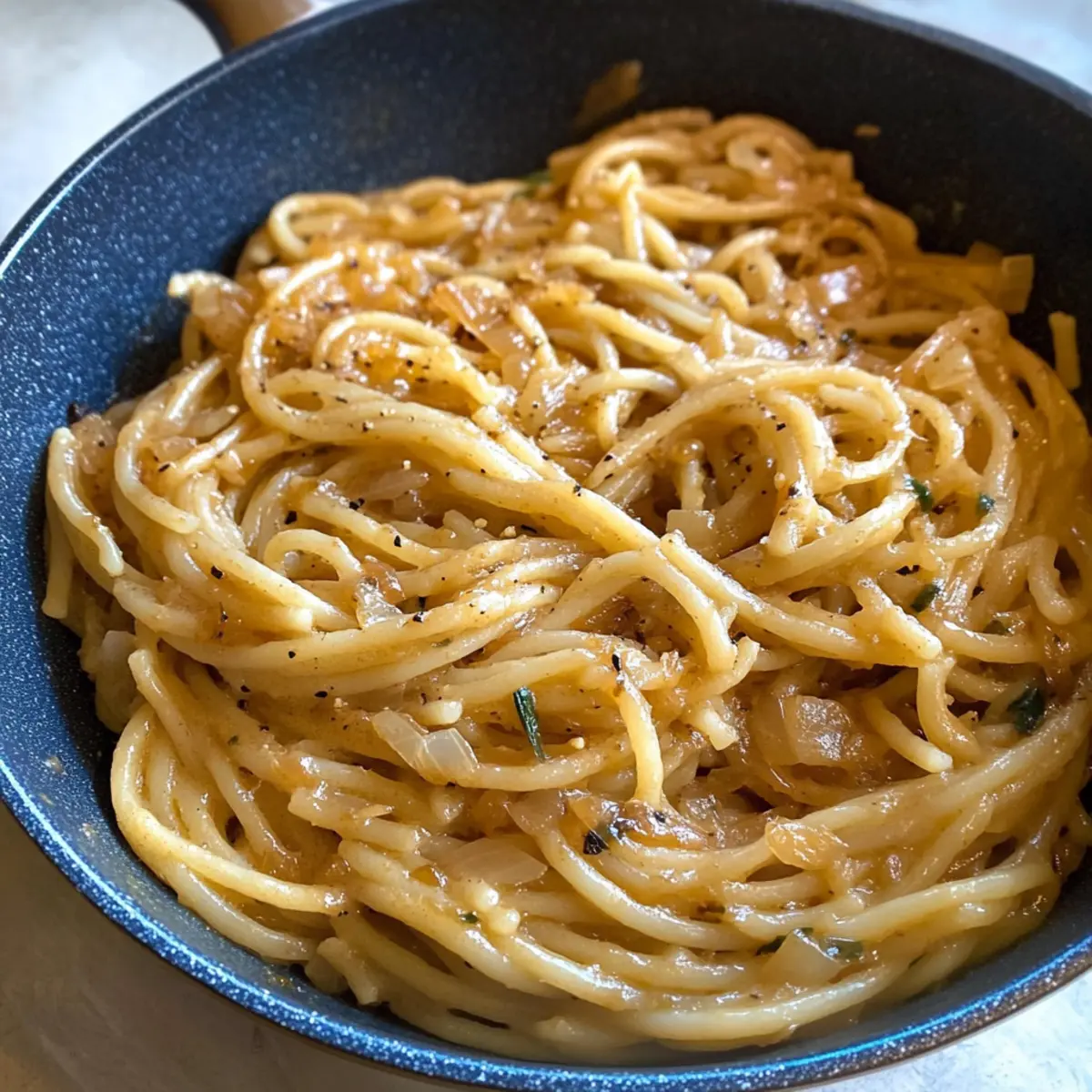 Karamellisierte Zwiebel Pasta